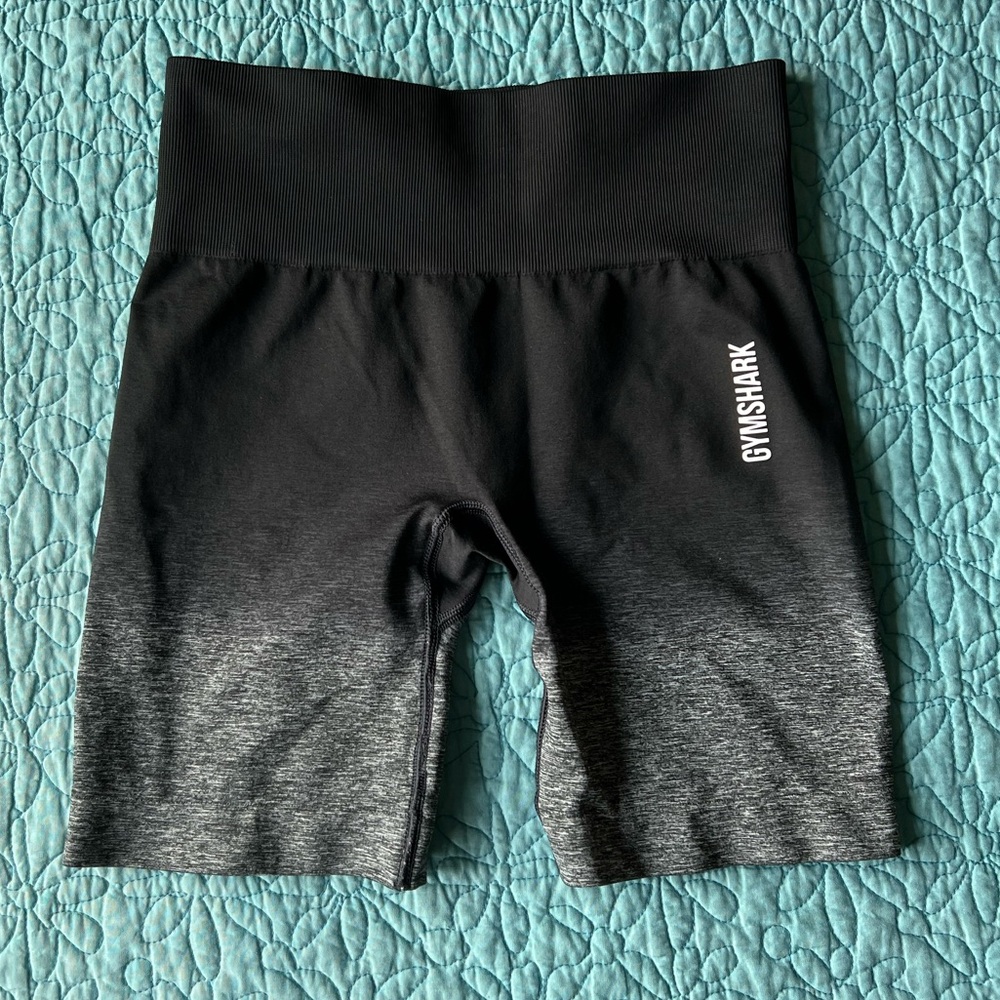 Gymshark shorts grey and black size S